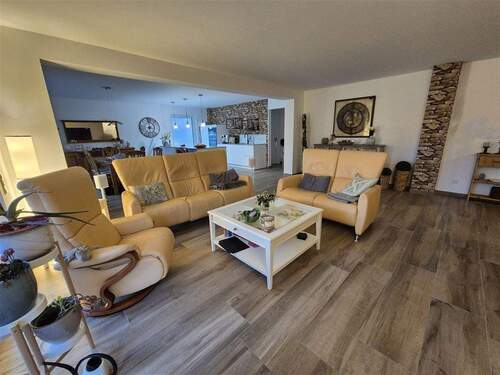 Wohnzimmer - 3 Zimmer Etagenwohnung in Alpen