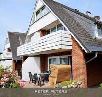 Doppelhaushälfte mit zwei Wohnungen in zentraler Lage von Westerland