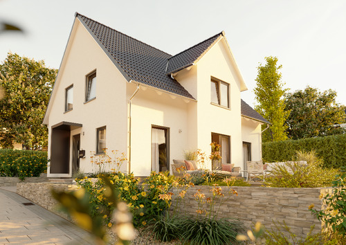 Bild 2 - 6 Zimmer Einfamilienhaus zum Kaufen in Gilserberg