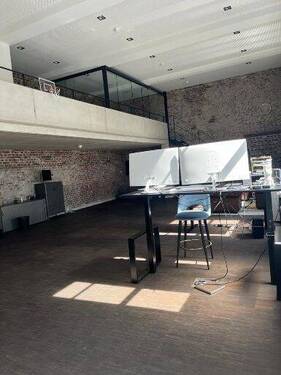 Flur - Modernes Büroloft in Krefeld - 170 m², barrierefrei und möbliert