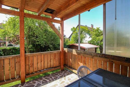 Balkon - Bezugsfreie 4-Zimmerwohnung mit viel Gestaltungsspielraum, Balkon und Garten