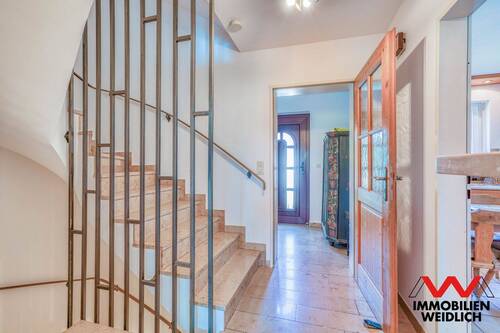 Diele und Windfang - 5 Zimmer Reihenmittelhaus zur Miete in Glonn