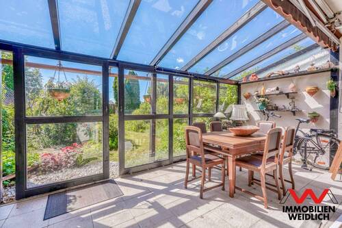 Überdachter Freisitz - 