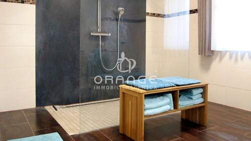 Duschbad im EG - Einfamilienhaus mit 203,00 m&sup2; in Parchim zum Kaufen