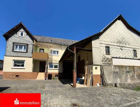 Haupthaus, Anbau, Scheune - Hofreite für Kenner! - 154.000,00&nbsp;EUR Kaufpreis, ca.&nbsp; 116,00&nbsp;m&sup2;&nbsp;Wohnfl&auml;che
