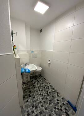 Bad Erdgeschoss - 