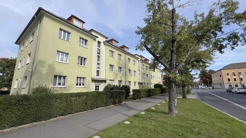 Ansicht - Single-Wohnung mit Balkon - 83.000,00 EUR Kaufpreis, ca.  38,60 m² Wohnfläche