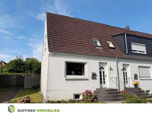 Haustür - Charmantes kleines Reihenendhaus in urbaner und dennoch ruhiger Wohnlage.