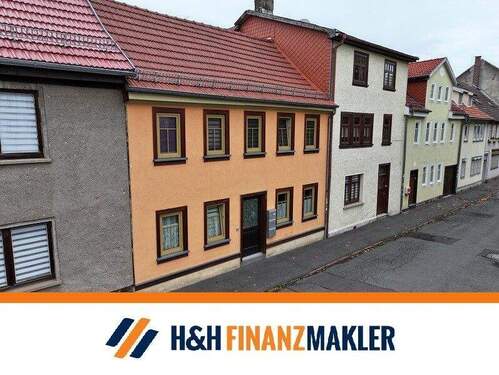 Titelbild mit HH - Nur ca. 884 € m²: Vollvermietetes Mehrfamilienhaus mit 3 WE und neuer Heizung in Waltershausen