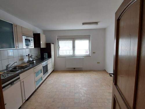 Küche EG 1.jpg - Mehrfamilienhaus, Wohnhaus mit 282,00 m&sup2; in Niederstetten zum Kaufen