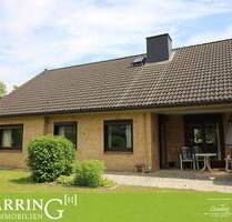 Zuhause in schöner Hanglage - Einfamilienhaus mit Ausbaupotenzial - Ahrensburg