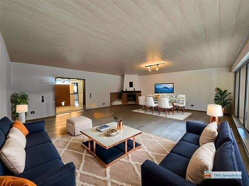 Wohnzimmer EG - Sehr schönes, ruhiges Mehrfamilienhaus mit vier Wohneinheiten