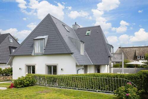Bild 2 - 7 Zimmer Einfamilienhaus zum Kaufen in Wenningstedt