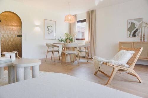 Wohnzimmer - Doppelhaushälfte mit 110,00 m&sup2; in Delmenhorst zum Kaufen