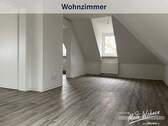 Wohnzimmer - 2 Zimmer Etagenwohnung in Bad Dürrenberg
