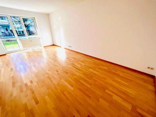 Ihr Wohnzimmer gen Terrasse - 