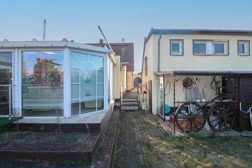 Wintergarten und Nebengelass - 