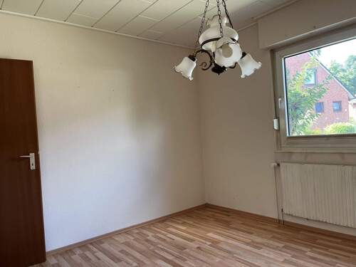 Zimmer Ergeschoss - 
