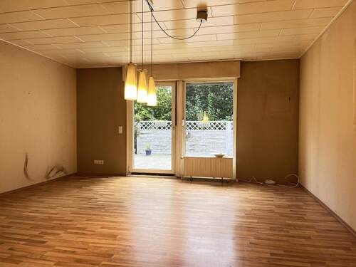 Wohn- und Esszimmer - 