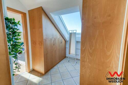 Schrankdiele im Dachgeschoss - 