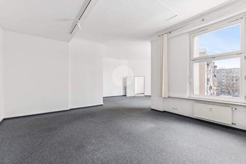 Zimmer - Etagenwohnung mit 177,00 m&sup2; in Berlin zum Kaufen