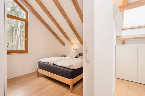 Schlafzimmer mit separater Ankleide - 