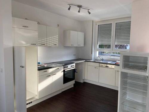 Bild 2 - 3 Zimmer Etagenwohnung zur Miete in Böblingen
