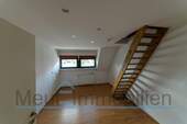 Zimmer 3 - 