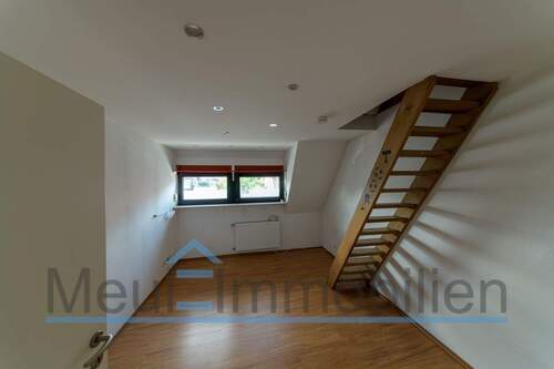 Zimmer 3 - 