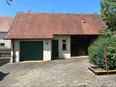 Ansicht Garage und Nebengebäude von Osten - 