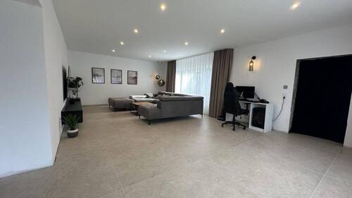 Bild 3 - 7 Zimmer Mehrfamilienhaus, Wohnhaus in Hemer