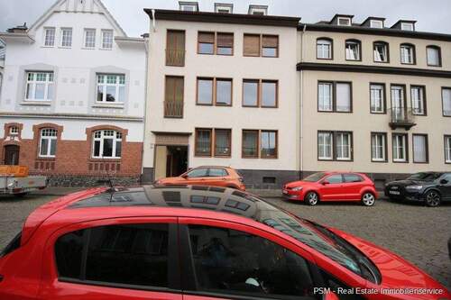 Aussenansicht - Erstbezug nach Renovierung. Gemütliche 3,5-Zimmer-Wohnung mit Balkon in zentraler Lage