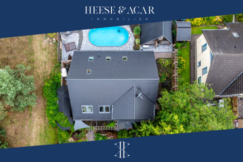 1 - Sofort einziehen: Einfamilienhaus mit Pool, Garage und Außenküche