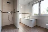 40b Bad DG - 