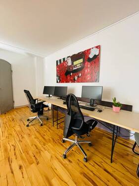 Beispiel Arbeitsplatz (techn. Ausstattung nicht inkl.) - Büro zur Miete in Leipzig