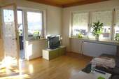 Wohnzimmer - 3 Zimmer Etagenwohnung zur Miete in Allersberg