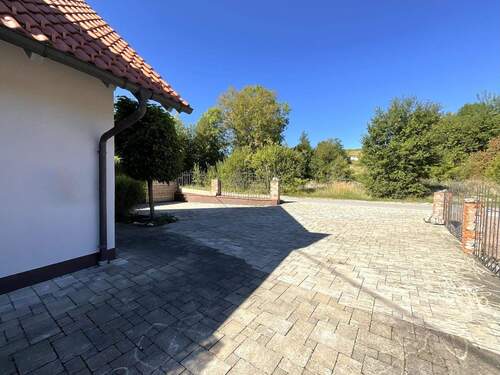 Zufahrt Haus - 