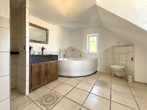 Badezimmer im DG - 