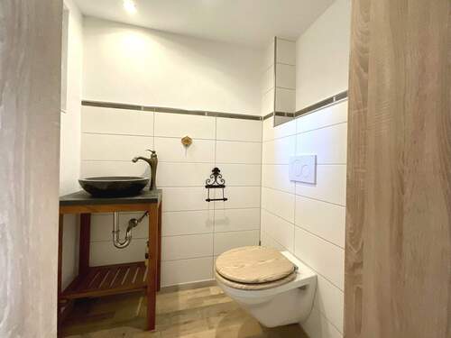 WC im UG - 