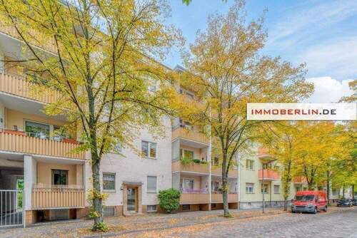 1.jpg - 3 Zimmer Etagenwohnung zum Kaufen in Berlin