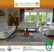 FALANGA IMMOBILIEN - Hochwertige DHH zus. mit 45 qm Einliegerwohnung, ruhig gelegen, direkt am Feldrand! - Mommenheim