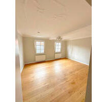 Denkmalgeschütztes Wohn- und Geschäftshaus in Bestlage der Fürther Altstadt