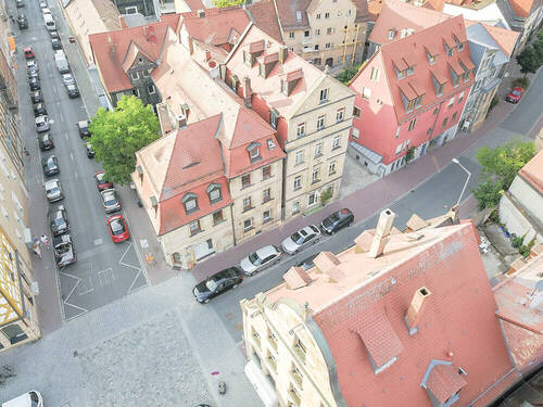 Vogelperspektive des Hauses - Mehrfamilienhaus, Wohnhaus zum Kaufen in Fürth