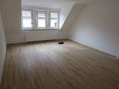 wohltuend großer Essbereich möglich - 
