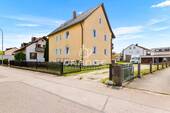 Haus rechts - 