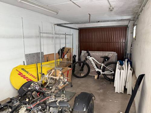 Garage - 