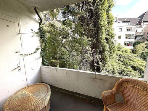Balkon mit Grünblick - 