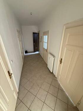 Flur.jpeg - 3 Zimmer Etagenwohnung in Leipzig