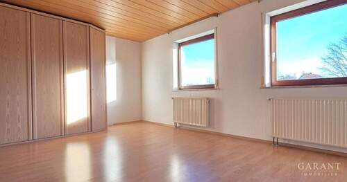 OG Schlafzimmer - ** Gepflegtes Reihenmittelhaus in Ortsrandlage **