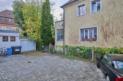 Gewerbeeinheit Straubing Stellplätze - 